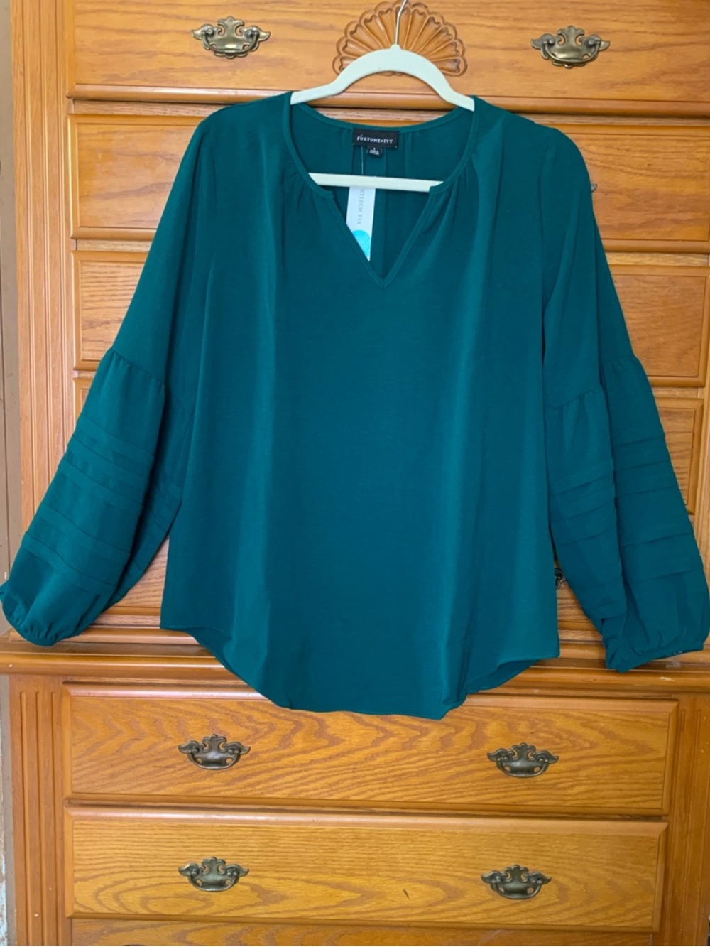 Stitch Fix Fortune + Ivy Chrissy Pleated Sleeve Blouse Dark Green - Picture 4 of 10